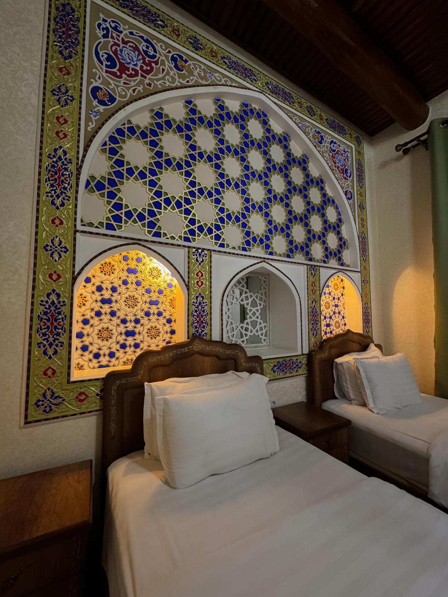 Old Gate Family Guest House 부하라 외부 사진